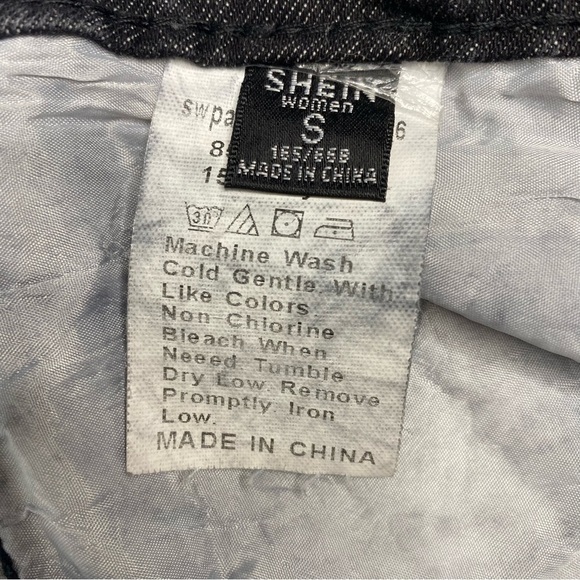 SHEIN - Black Jean Pants - Ripped - Women’s Size Small - Picture 7 of 8